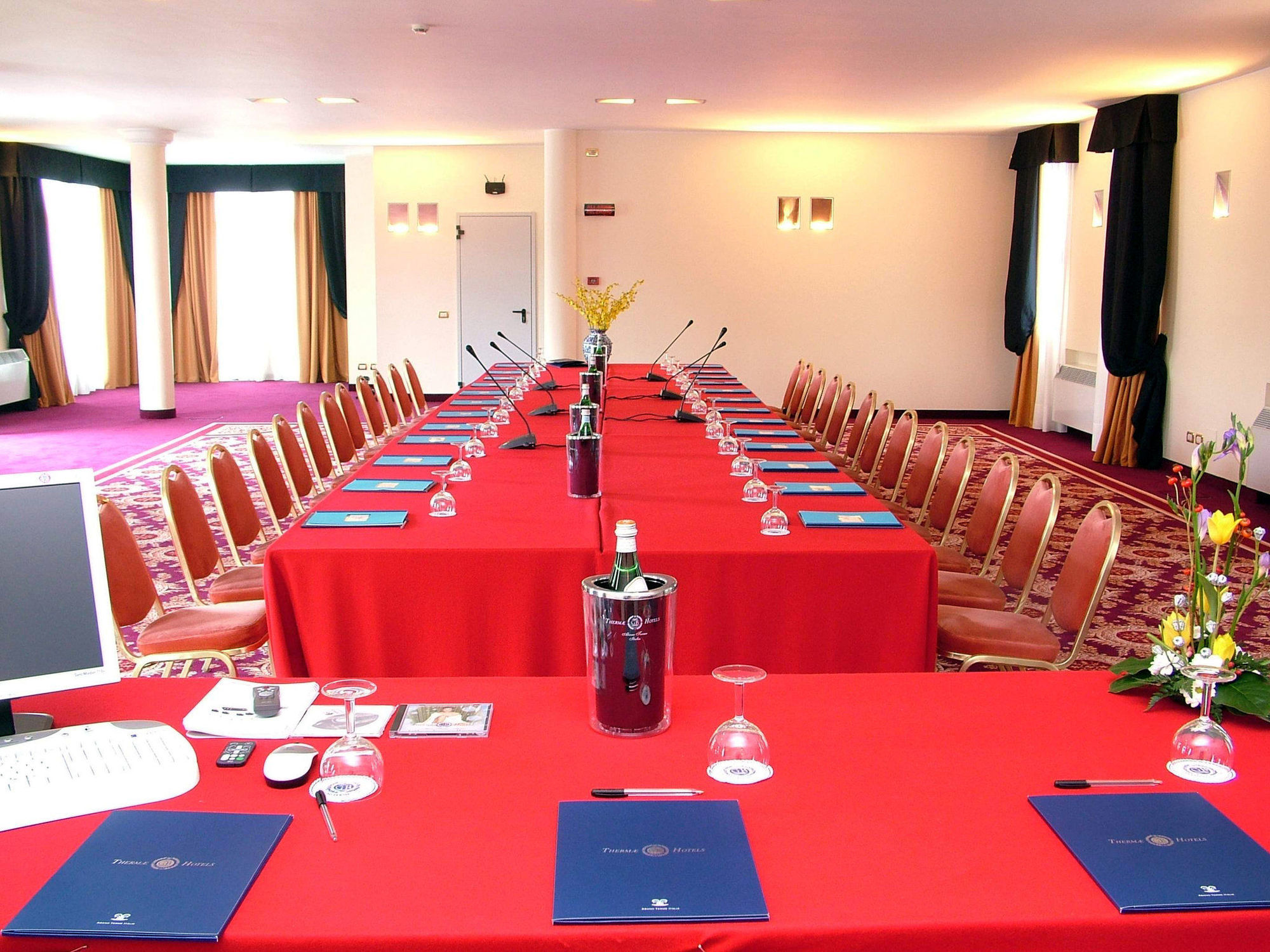 Grand Hotel Trieste & Victoria Abano Terme Kemudahan gambar The conference room