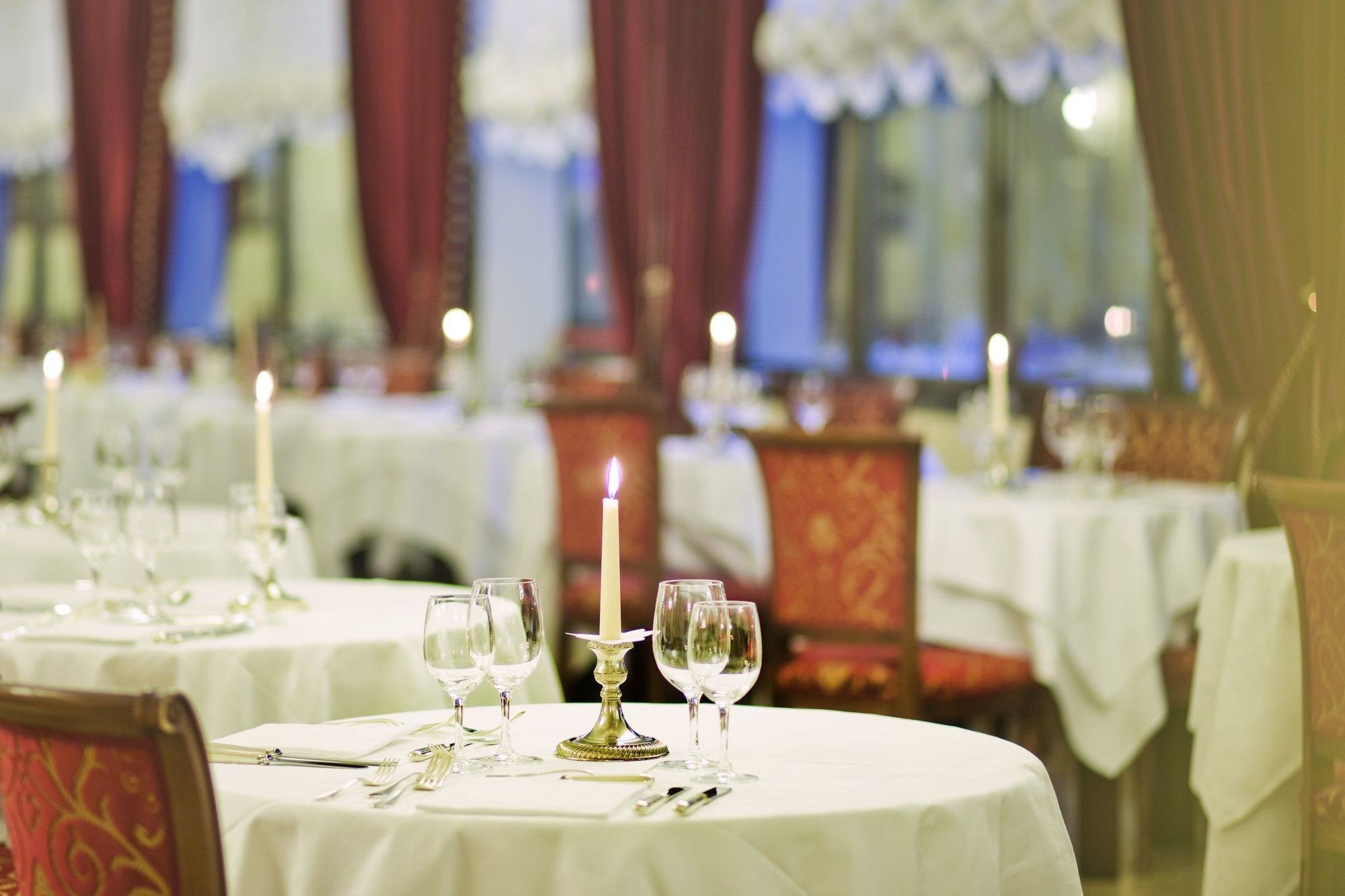 Grand Hotel Trieste & Victoria Abano Terme Restoran gambar Restaurant interior